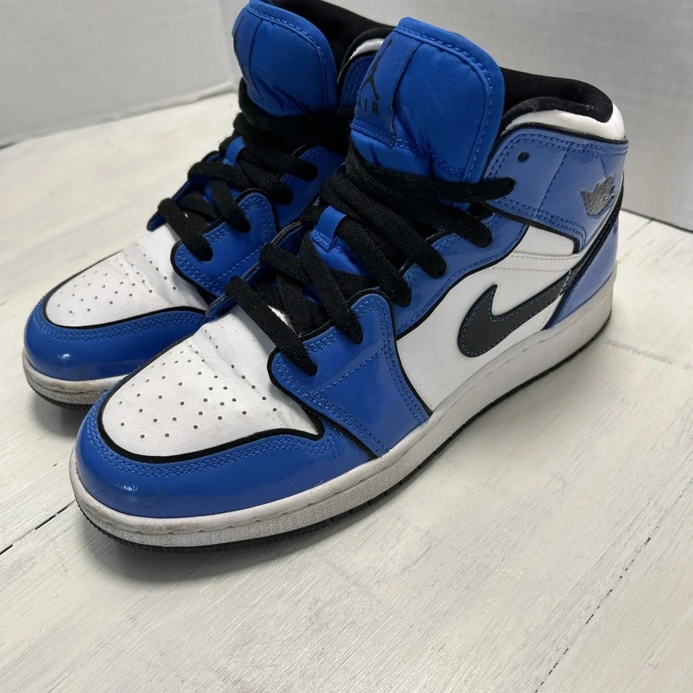 Nike Air Jordan 1 Mid SE Signal Blue 7 youth 8.5 womens white blue black 3076‎